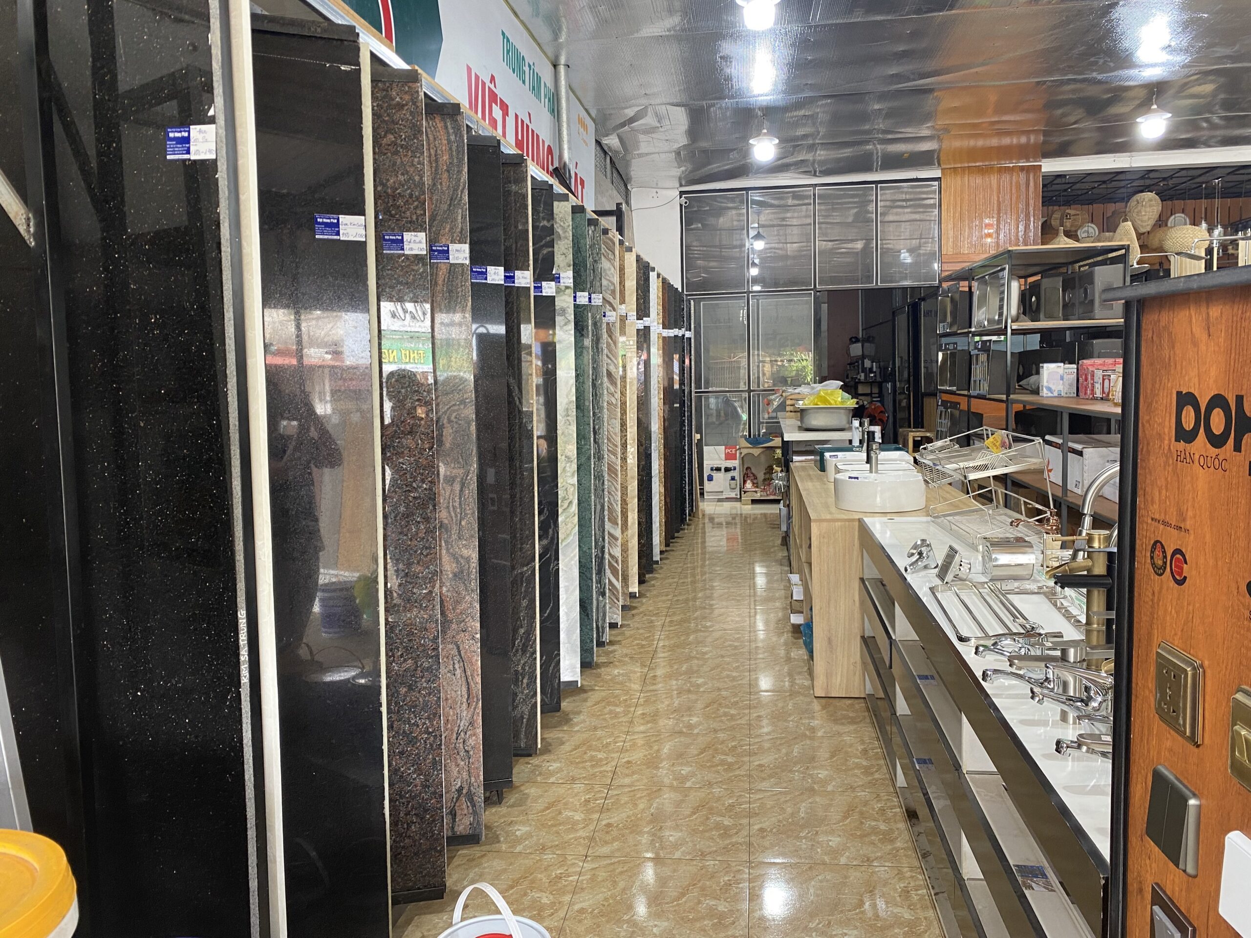 Cửa hàng cung cấp vật liệu xây dựng Buôn Ma Thuột 4 cung cấp các loại đá